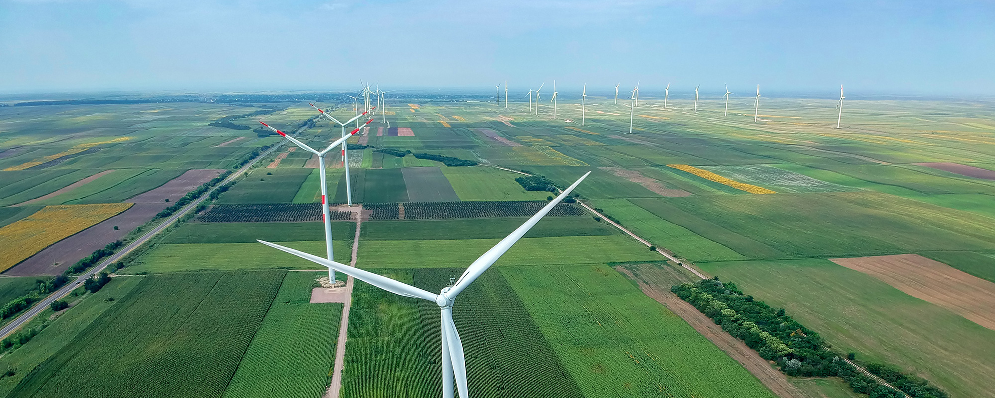 Stellenangebote für Elektriker:innen an Windkraftanlagen