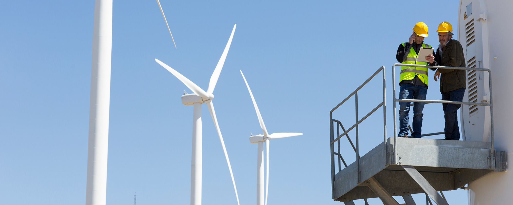 Servicetechniker:innen für Windenergieanlagen
